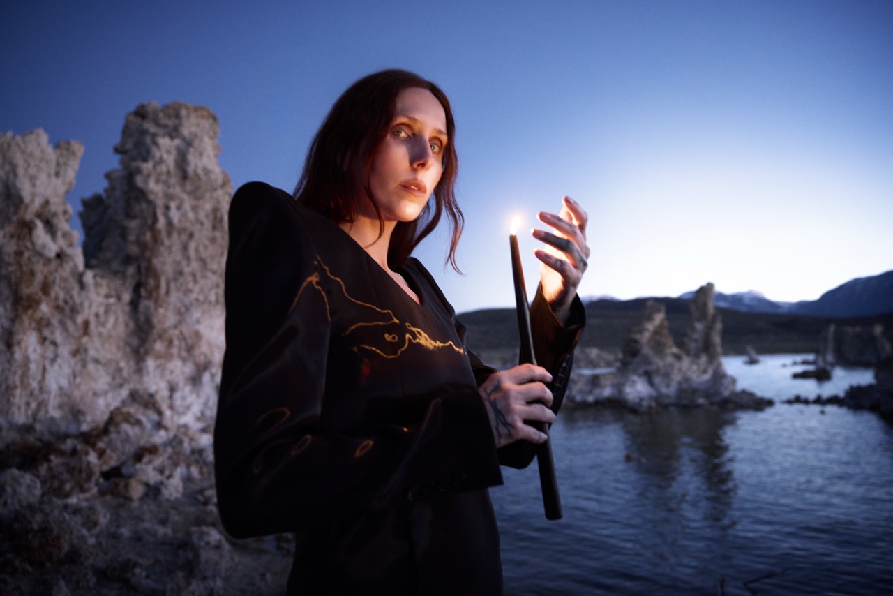 Chelsea Wolfe returns with new album ‘The Dark’